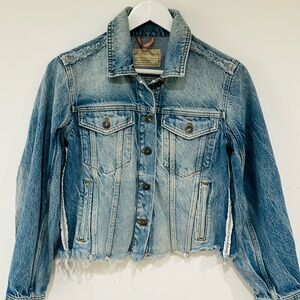 NWOT Free People We the Free Cropped Denim Jacket - Size Small S - NWOT